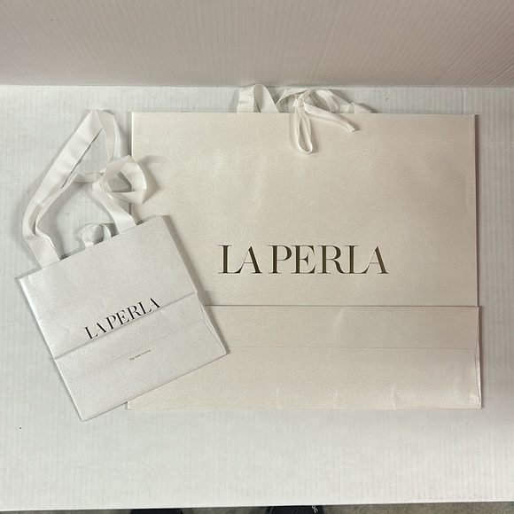 LaPerla Gift Bag Bundle - Picture 2 of 7